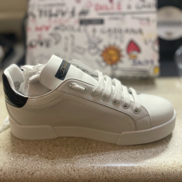 - Dolce and Gabbana white leather Portofino sneakers - Picture 9 of 11